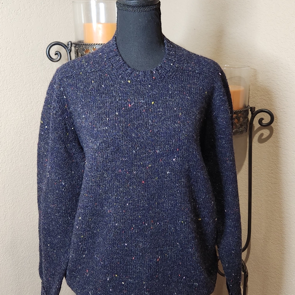 Elegant Navy Speckled Women's Sweater